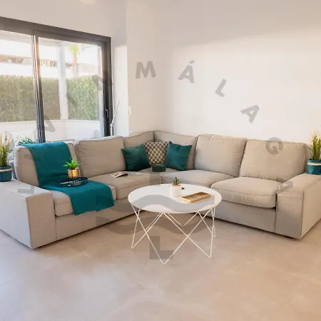 Livinmalaga Los Alamos Suites Torremolinos Extérieur photo